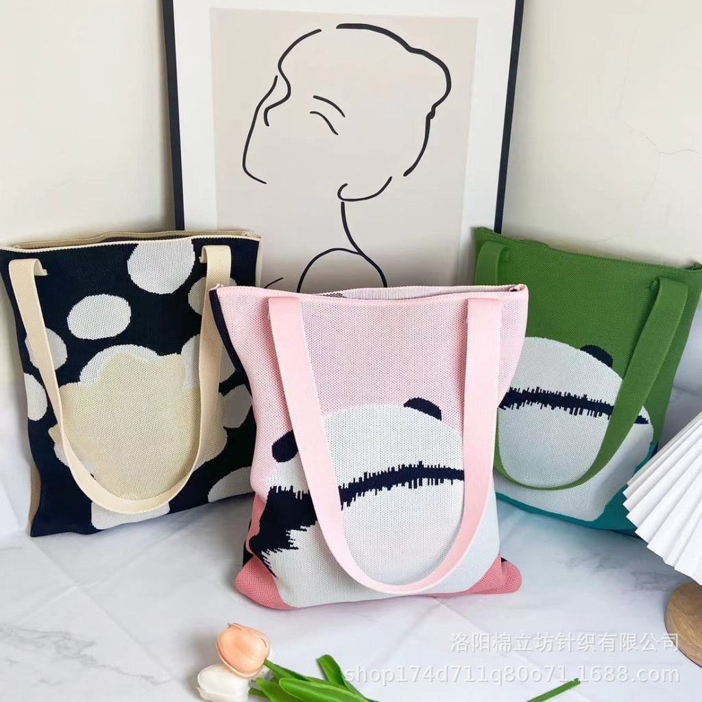 Casual and stylish woolen canvas bag, underarm bag, bucket bag, portable bag, crossbody bag, cute panda women's bag