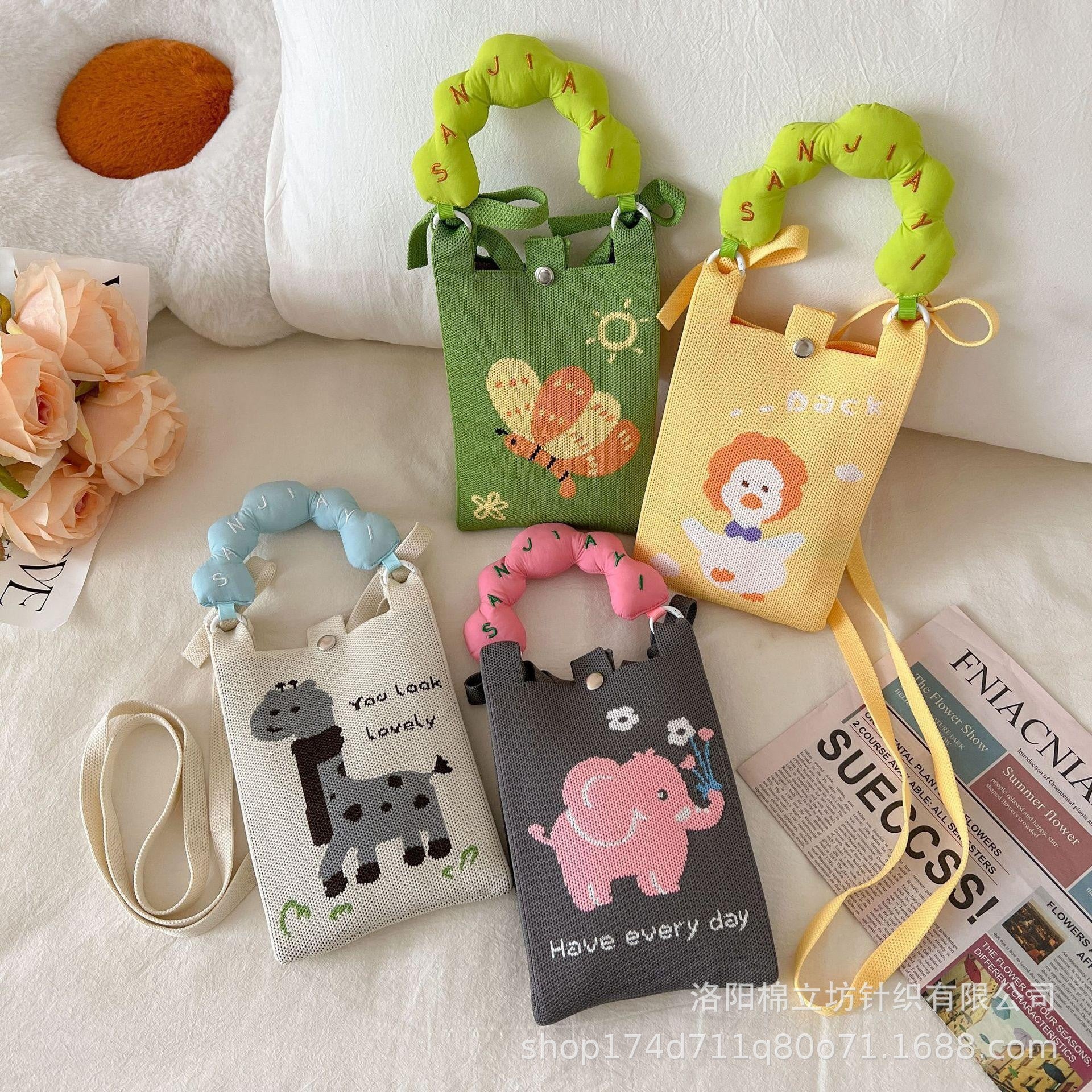 Mobile phone bag, versatile small bag, fashionable and unique girl's shoulder bag, crossbody bag, portable handbag