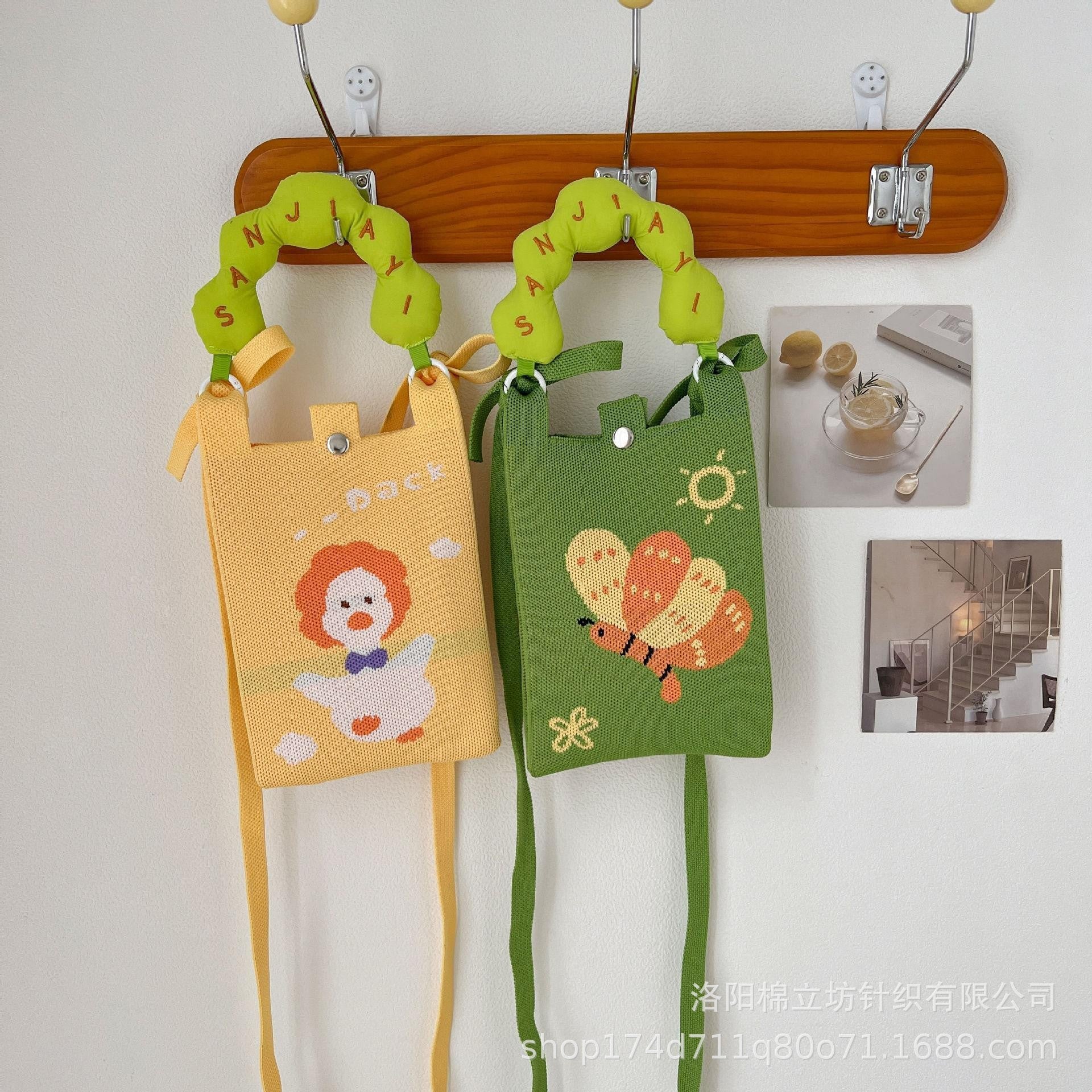 Mobile phone bag, versatile small bag, fashionable and unique girl's shoulder bag, crossbody bag, portable handbag