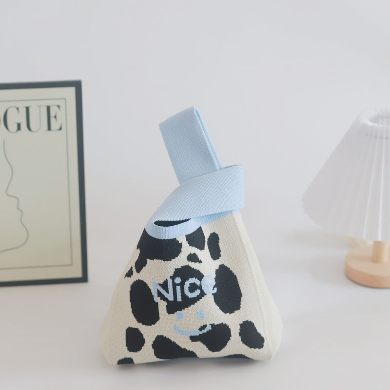 Women's handbags, knitted bags, tote bags, bucket bags, woven bags, women's bags, vest bags, simple bags, souvenirs