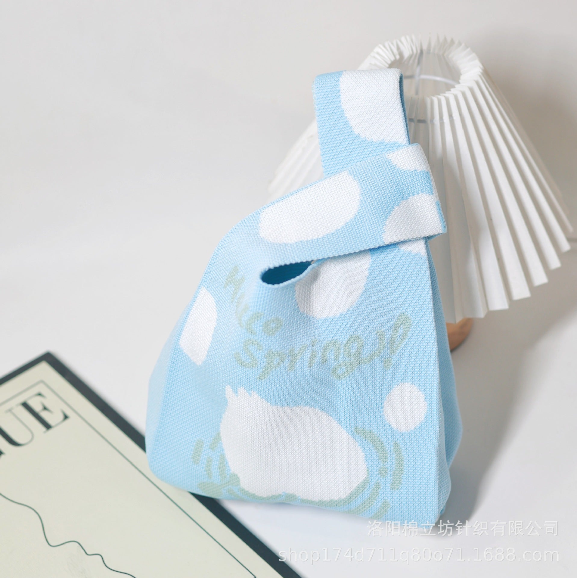 Red handbag, knitted wool bucket bag, Korean style, versatile, casual tote bag for women.